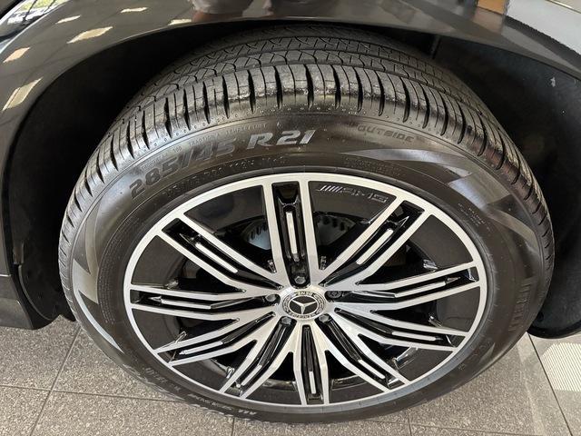 Photo of 2024 Black Mercedes-Benz EQS 450+
