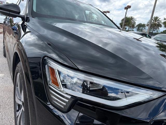 Photo of 2024 Mythos Black Metallic Audi Q8 e-tron