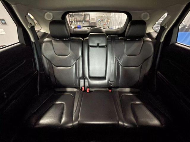 Photo of 2020 Black Ford Edge