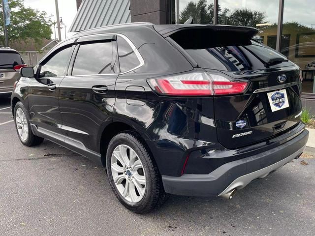 Photo of 2020 Black Ford Edge