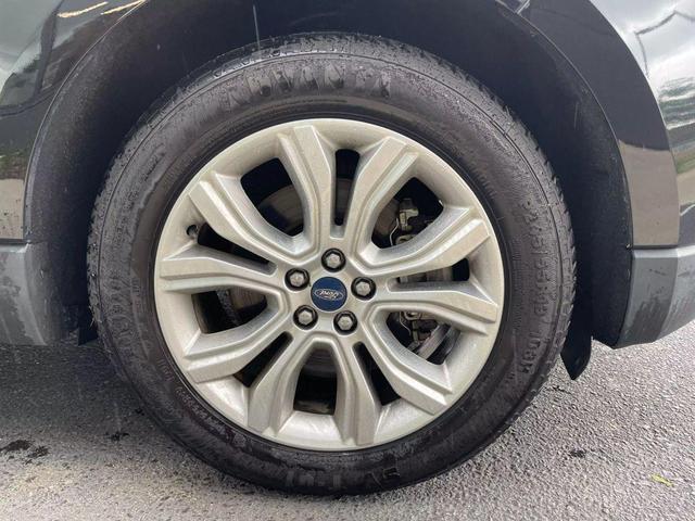 Photo of 2020 Black Ford Edge