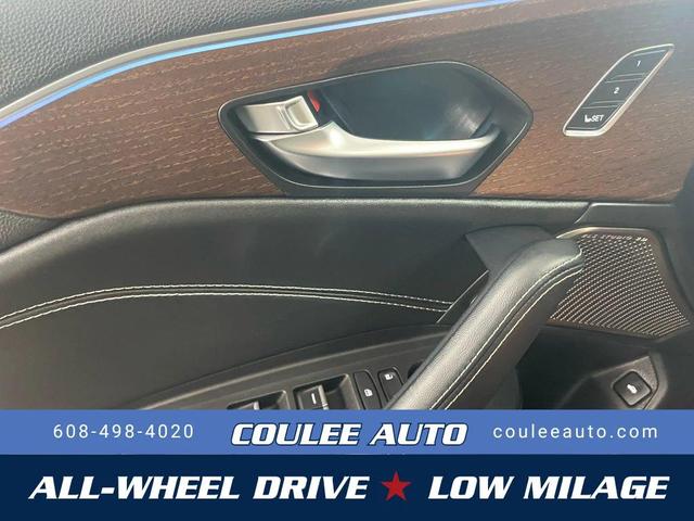 Photo of 2021 Platinum White Pearl Acura TLX