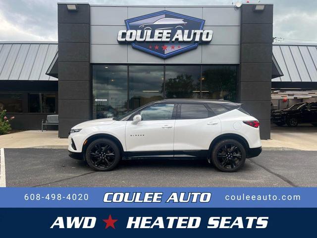 Photo of 2022 Iridescent Pearl Tricoat Chevrolet Blazer