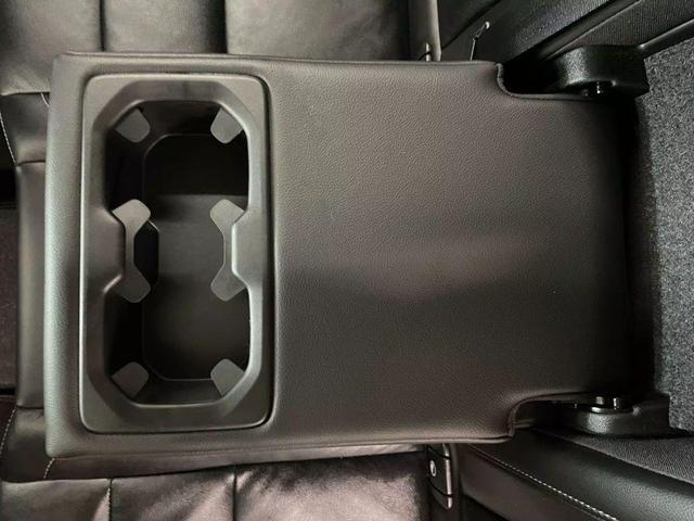 Photo of 2022 Black Stone Volvo XC40