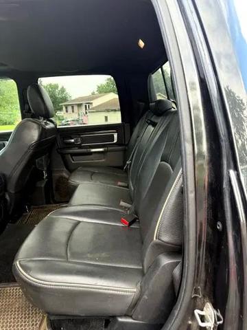 Photo of 2016 Brilliant Black Crystal Pearl RAM 1500