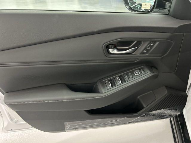 Photo of 2025 Platinum White Pearl Honda Accord Hybrid