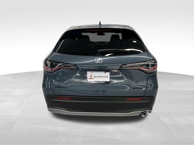 Photo of 2026 Pearl Honda HR-V