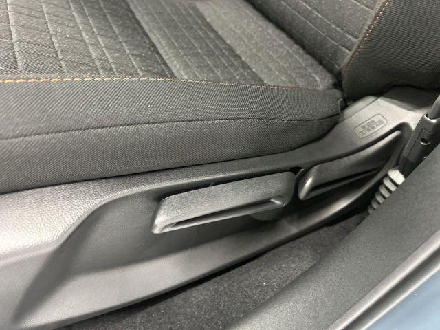 Photo of 2026 Pearl Honda HR-V