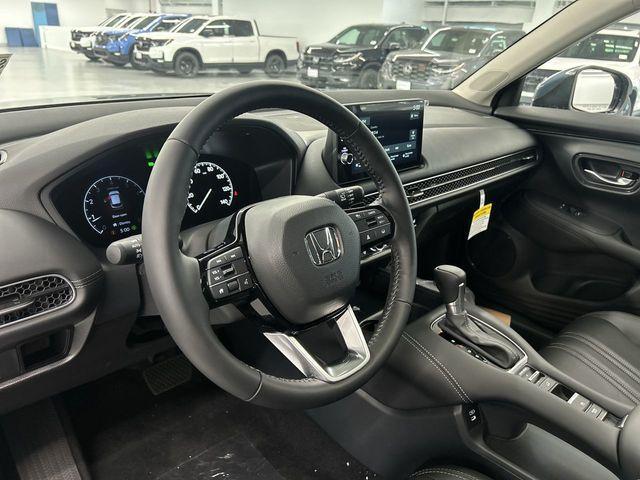 Photo of 2026 Pearl Honda HR-V