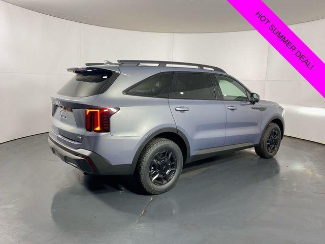 Photo of 2024 Everlasting Silver Kia Sorento