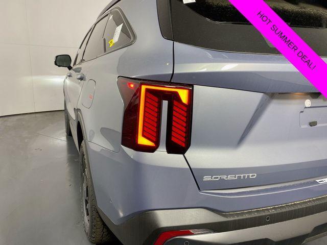 Photo of 2024 Everlasting Silver Kia Sorento