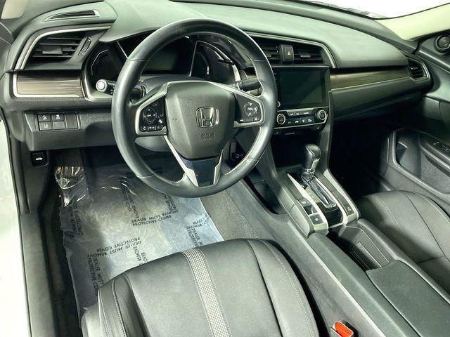 Photo of 2021 Platinum White Pearl Honda Civic