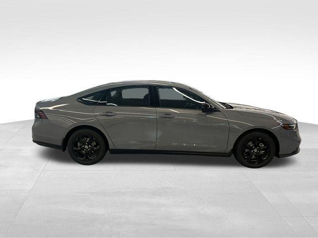 Photo of 2025 Urban Gray Pearl Honda Accord