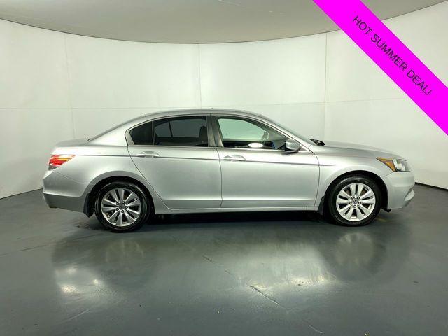 Photo of 2011 Alabaster Silver Metallic Honda Accord