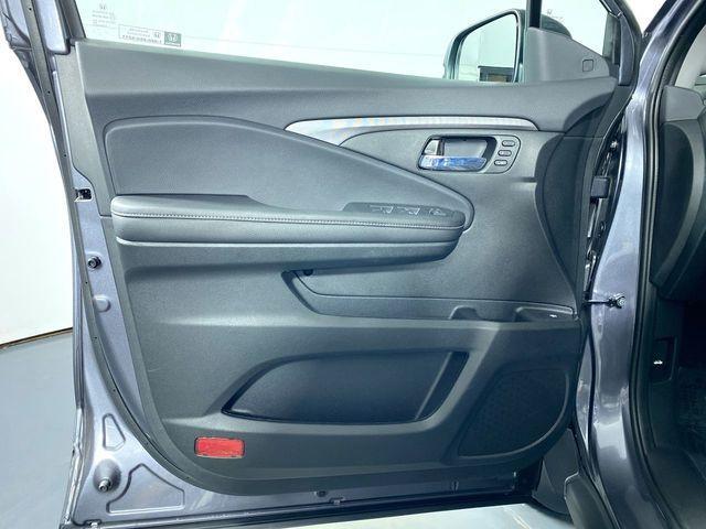 Photo of 2025 Modern Steel Metallic Honda Ridgeline