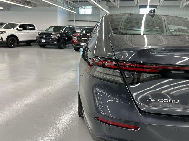 Photo of 2025 Meteorite Gray Metallic Honda Accord Hybrid