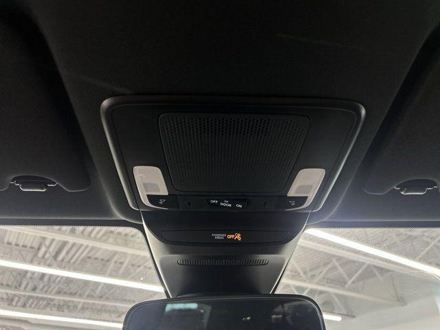 Photo of 2026 Urban Gray Pearl Honda HR-V