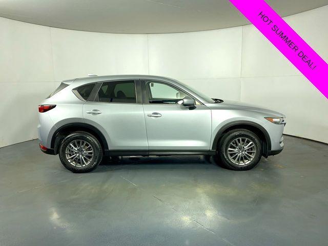 Photo of 2017 Sonic Silver Metallic Mazda CX-5
