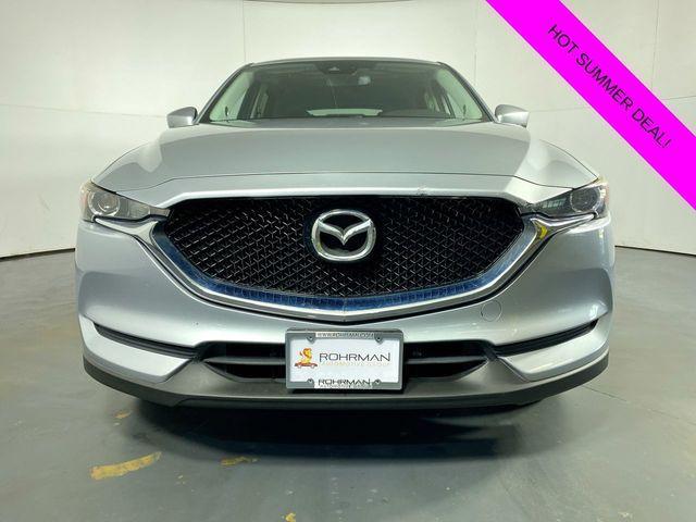 Photo of 2017 Sonic Silver Metallic Mazda CX-5