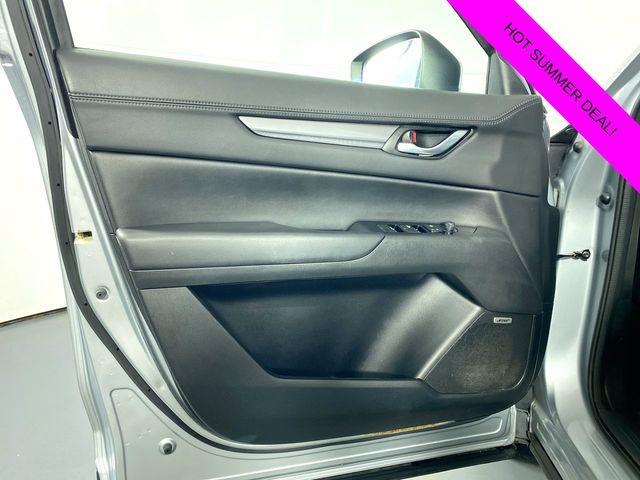Photo of 2017 Sonic Silver Metallic Mazda CX-5