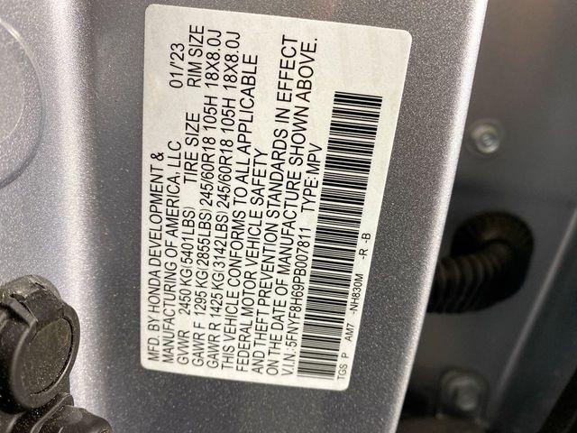 Photo of 2023 Lunar Silver Metallic Honda Passport