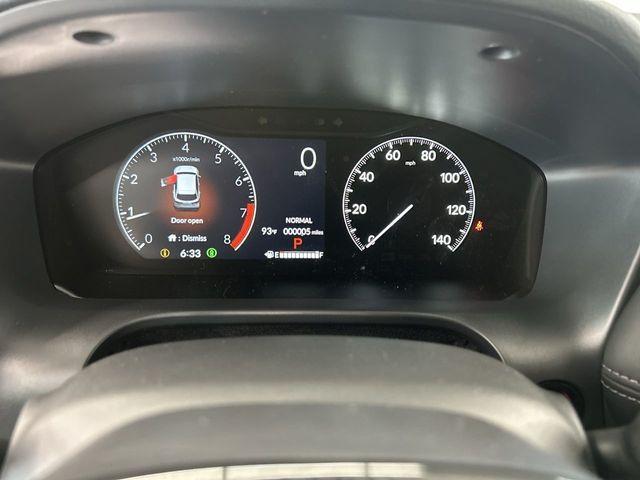 Photo of 2026 Platinum White Pearl Honda HR-V