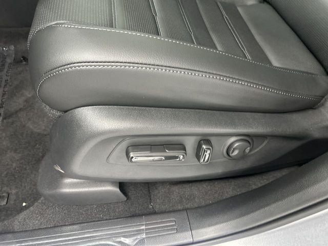 Photo of 2026 Solar Silver Metallic Honda CR-V