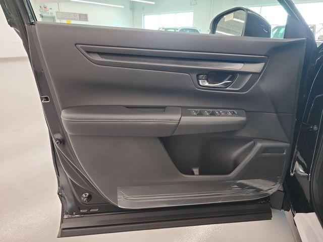 Photo of 2026 Crystal Black Pearl Honda CR-V