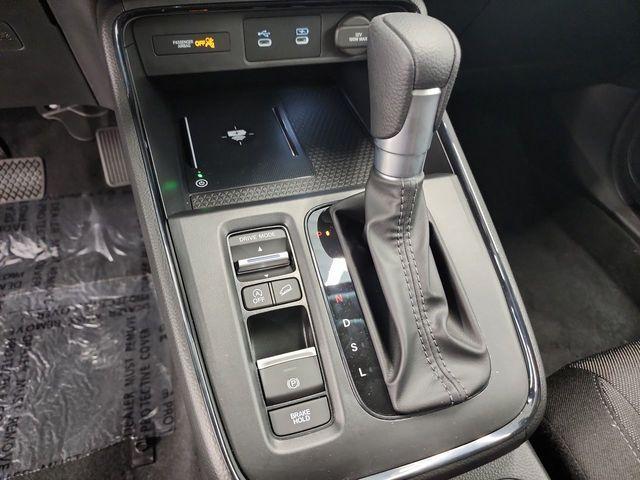 Photo of 2026 Crystal Black Pearl Honda CR-V