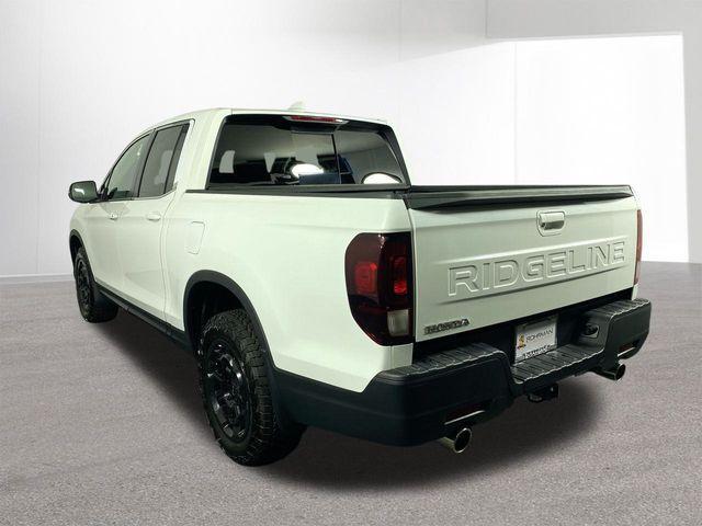 Photo of 2025 Platinum White Pearl Honda Ridgeline