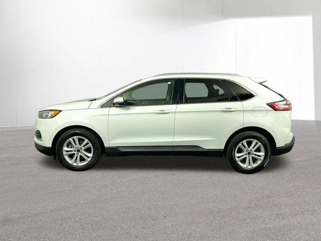 Photo of 2020 Oxford White Ford Edge