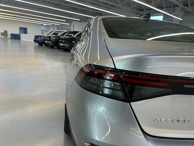 Photo of 2025 Solar Silver Metallic Honda Accord