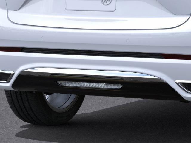 Photo of 2025 White Tri-Coat Buick Envision
