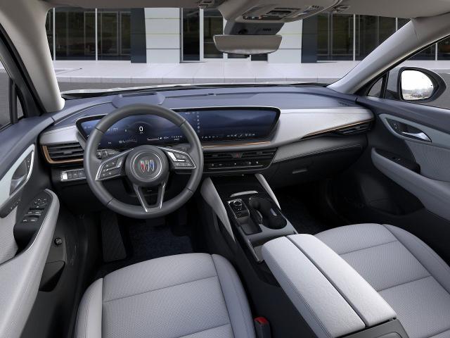 Photo of 2025 White Tri-Coat Buick Envision