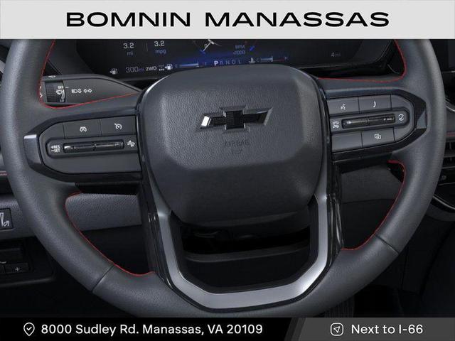 Photo of 2026 Summit White Chevrolet Colorado