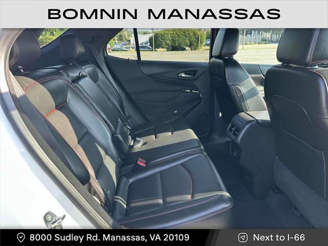Photo of 2022 Summit White Chevrolet Equinox