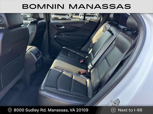 Photo of 2022 Summit White Chevrolet Equinox