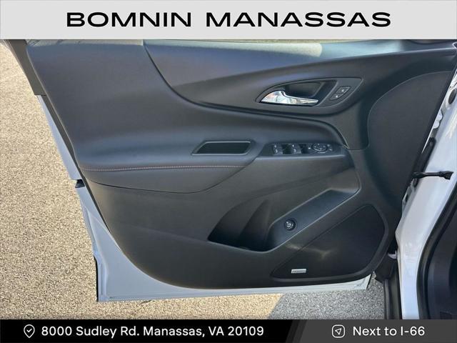 Photo of 2022 Summit White Chevrolet Equinox
