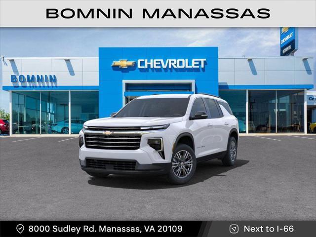 Photo of 2025 Summit White Chevrolet Traverse