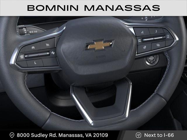 Photo of 2025 Summit White Chevrolet Traverse