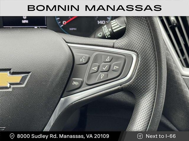 Photo of 2020 Silver Ice Metallic Chevrolet Malibu
