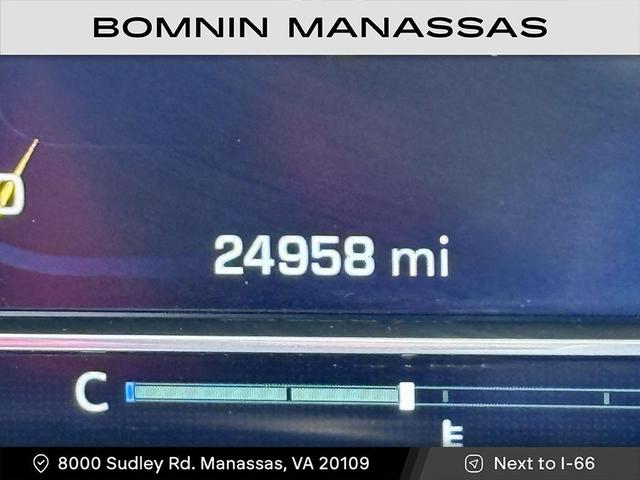 Photo of 2023 Black Chevrolet Suburban