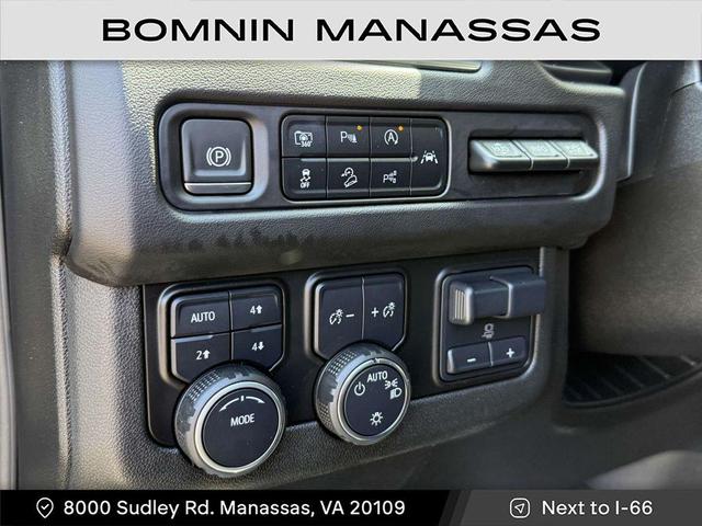Photo of 2023 Black Chevrolet Suburban
