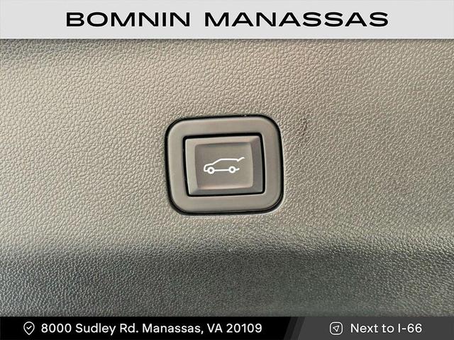 Photo of 2023 Black Chevrolet Suburban