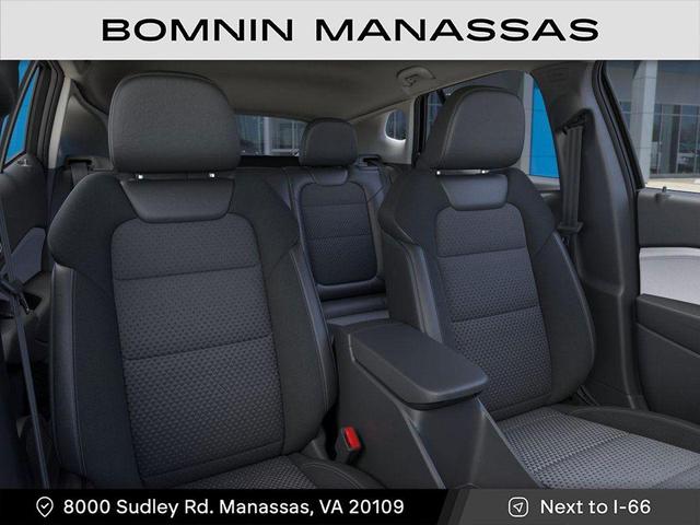Photo of 2026 Summit White Chevrolet Trax