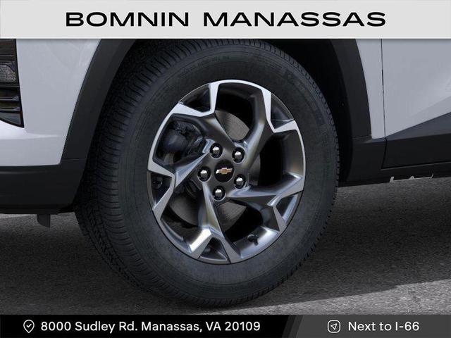Photo of 2026 Summit White Chevrolet Trax