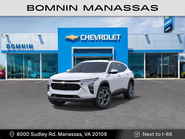 Photo of 2026 Summit White Chevrolet Trax