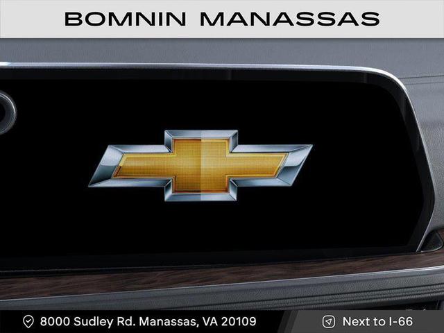 Photo of 2025 Summit White Chevrolet Tahoe