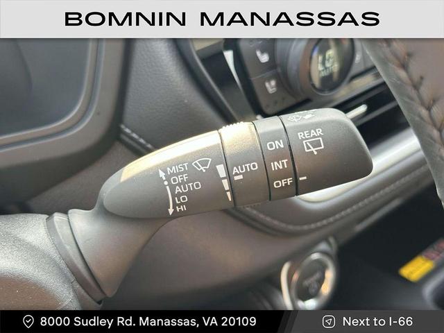 Photo of 2025 Cement Toyota Grand Highlander