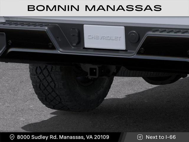 Photo of 2025 Summit White Chevrolet Silverado 1500